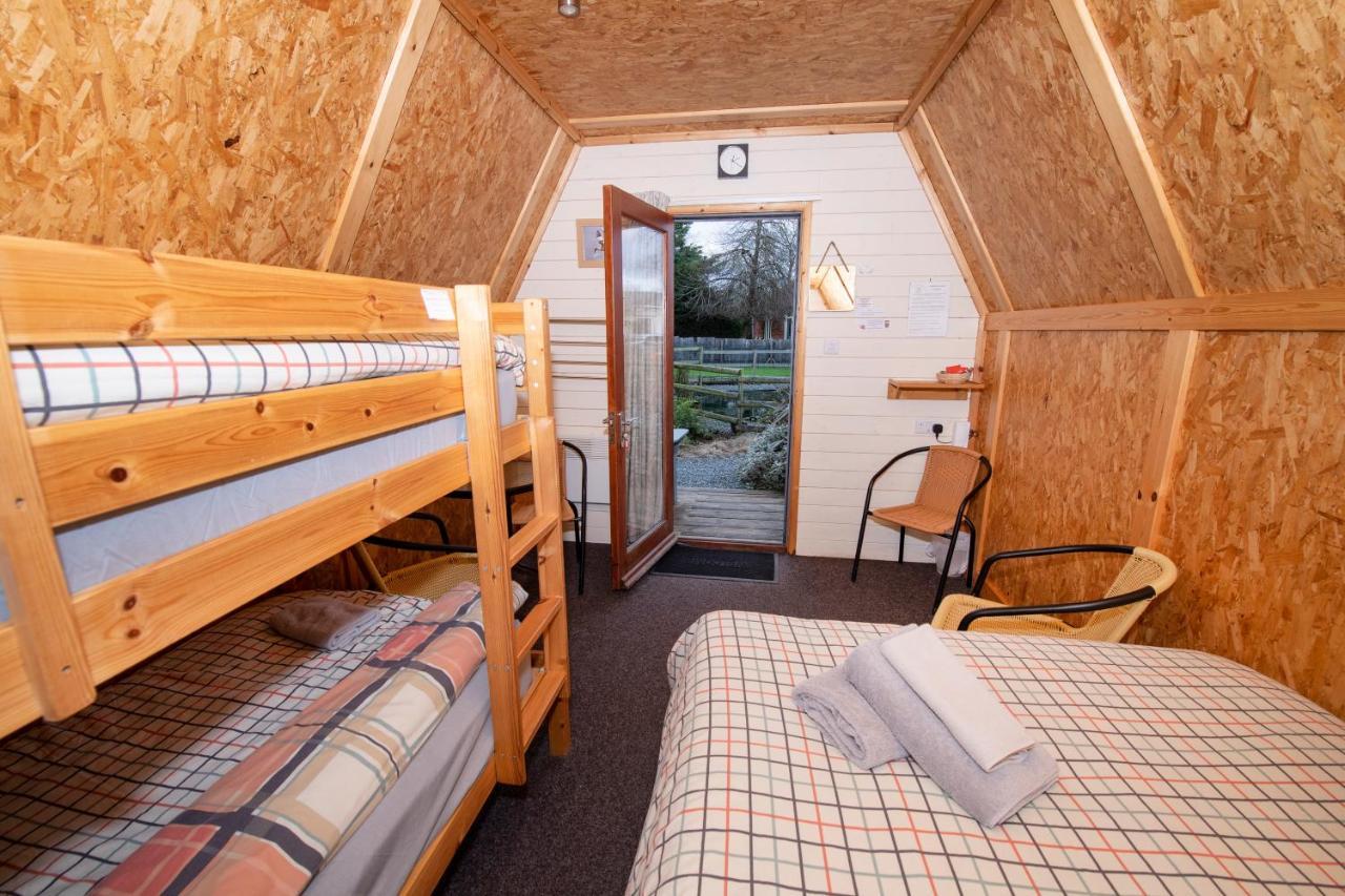Seaways Glamping, Redwood Apartment Driffield Exterior photo
